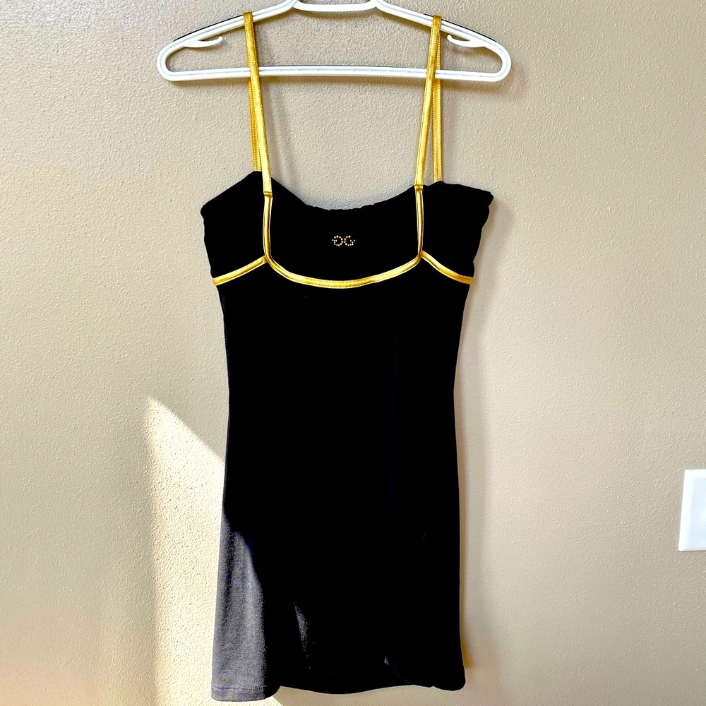 GUESS black & gold dress